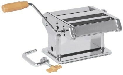 Pasta machine
