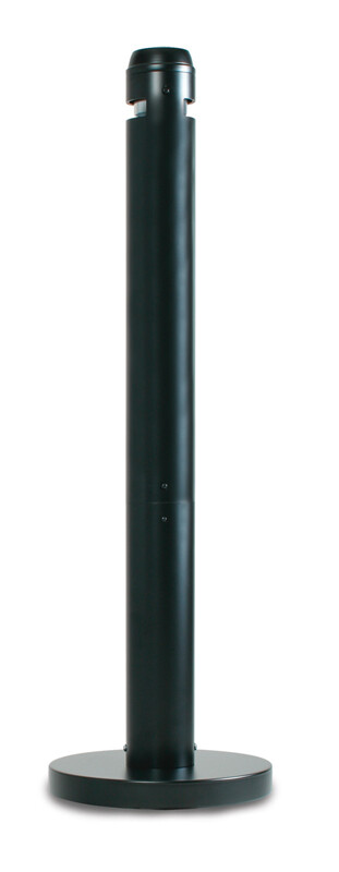 SMOKERS&#39; POLE, RUBBERMAID
