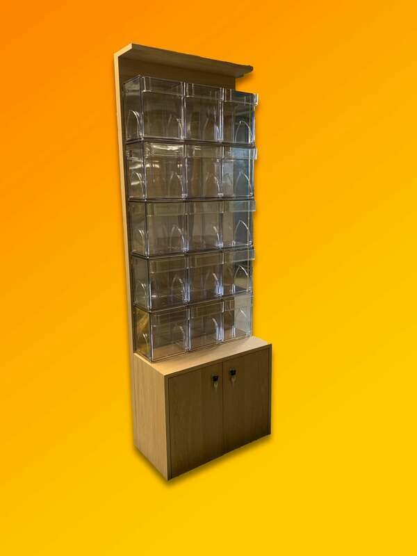 Candy cabinet of oak veneer with base cabinet