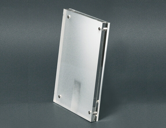 Standing photo frame with magnets.