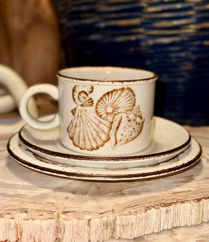 Dinnerware Sets