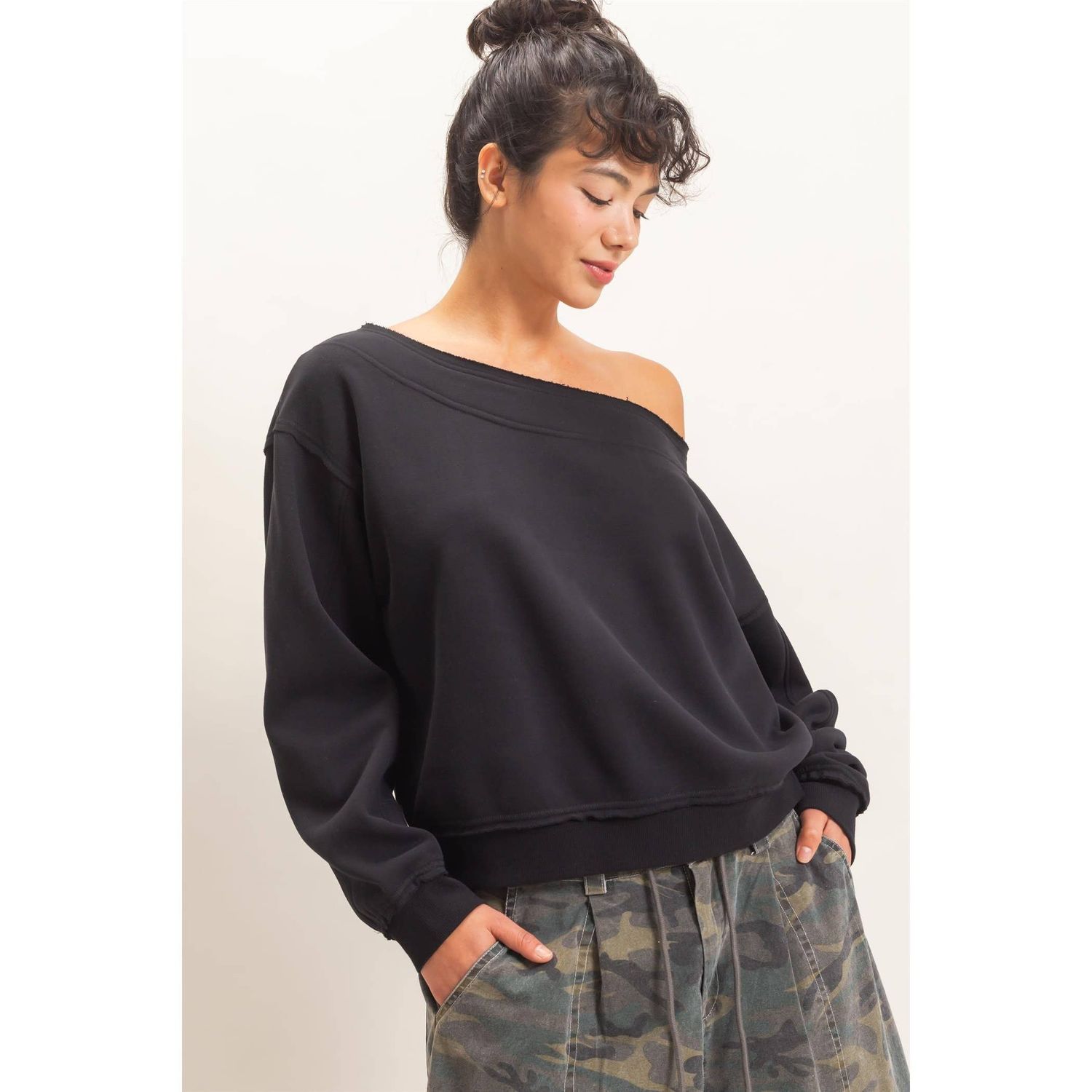 Luna Off Shoulder Sweatshirt, Color: BLACK, Size: S