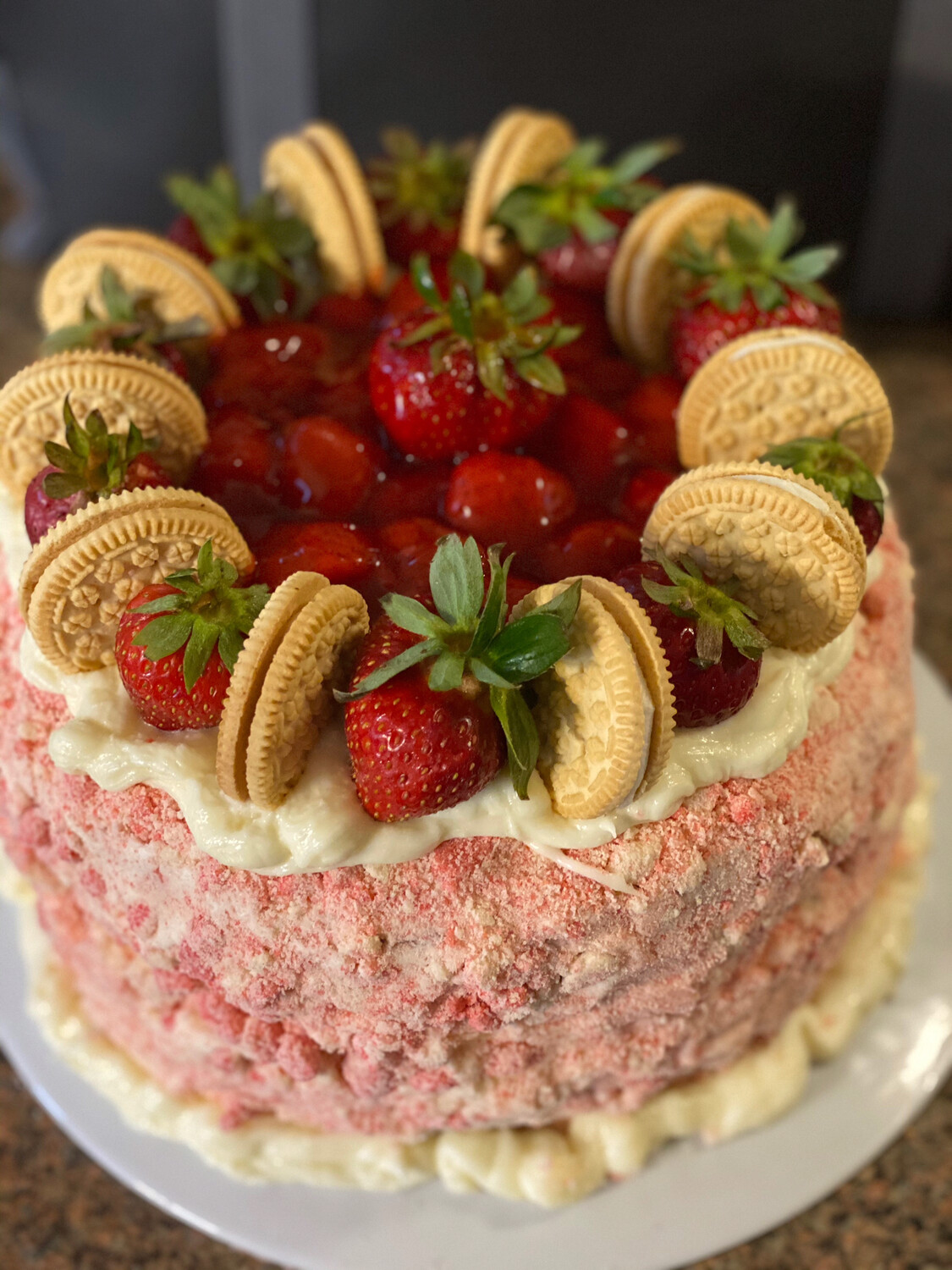 Strawberry Crunch Cheesecake