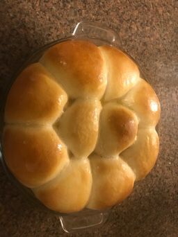 (12) Homade Dinner Rolls (12) Homade Dinner Rolls