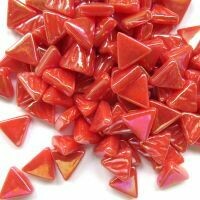 Glass Triangles 10mm: Iridised watermelon