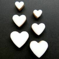 Ceramic hearts, white