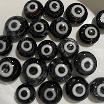 Animal eyes - black
