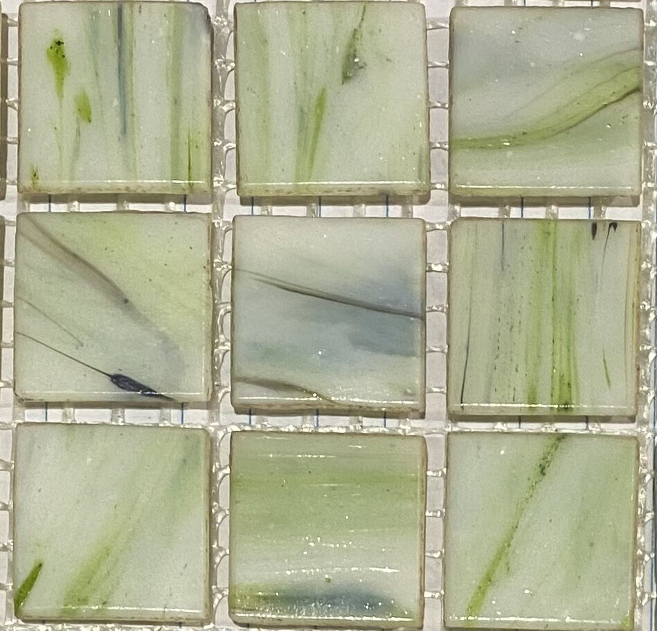 Glass tile, 20mm: Soft Lichen