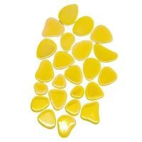 Ceramic mini pebble: iridescent yellow