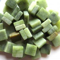 Stone: Emerald Green, 10mm
