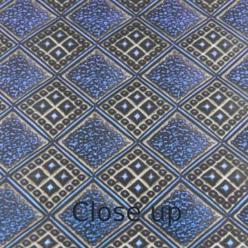 Van Gogh: Crystal Clear blue violet diamond