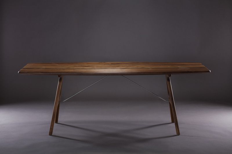 Tesa Table