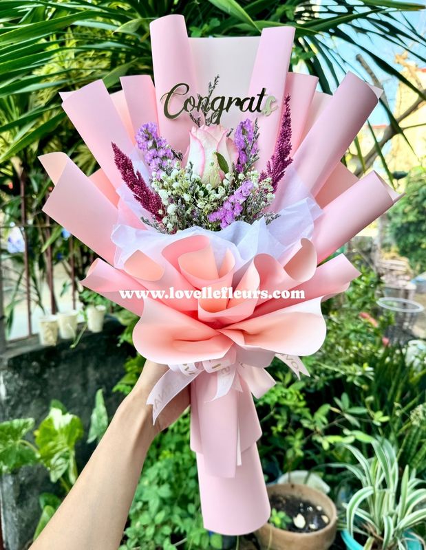 Mikayla Bouquet