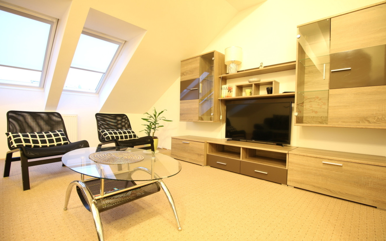 Cozy and Furnished Studio for Students in Berlin - All-inclusive rent