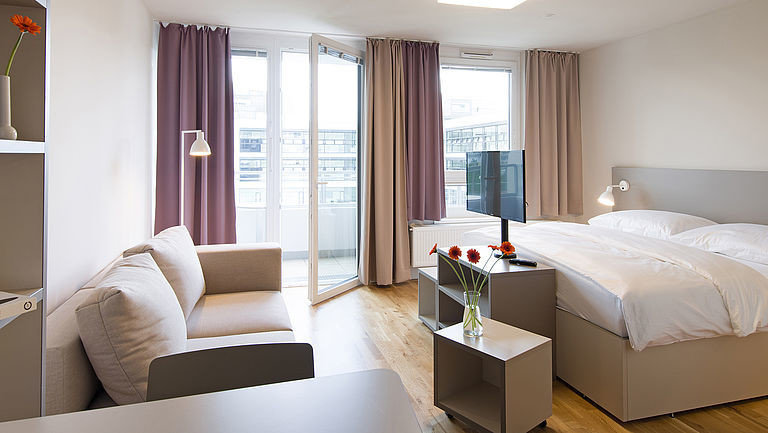 Serviced apartment with private bathroom &amp; kitchen (10th district)