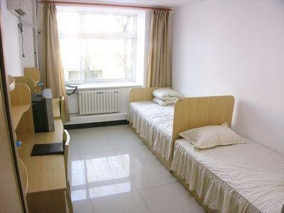 Twin room (Single-use) in Innsbruck - (Breakfast &amp; Dinner included in the rent) EXCLUSIVE OFFER