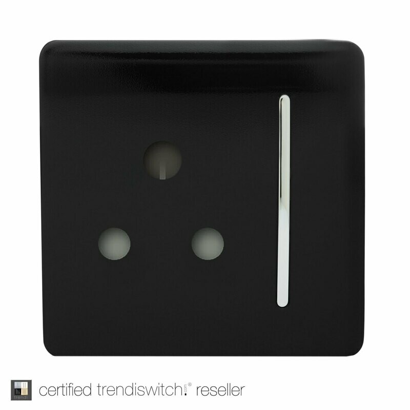 Trendi, Artistic Modern 1 Gang 15 Amp Round Pin Plug Gloss BlackFinish, BRITISH MADE, 5yrs warranty