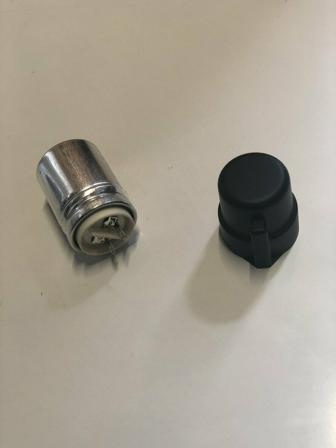 Capacitor 4 mold