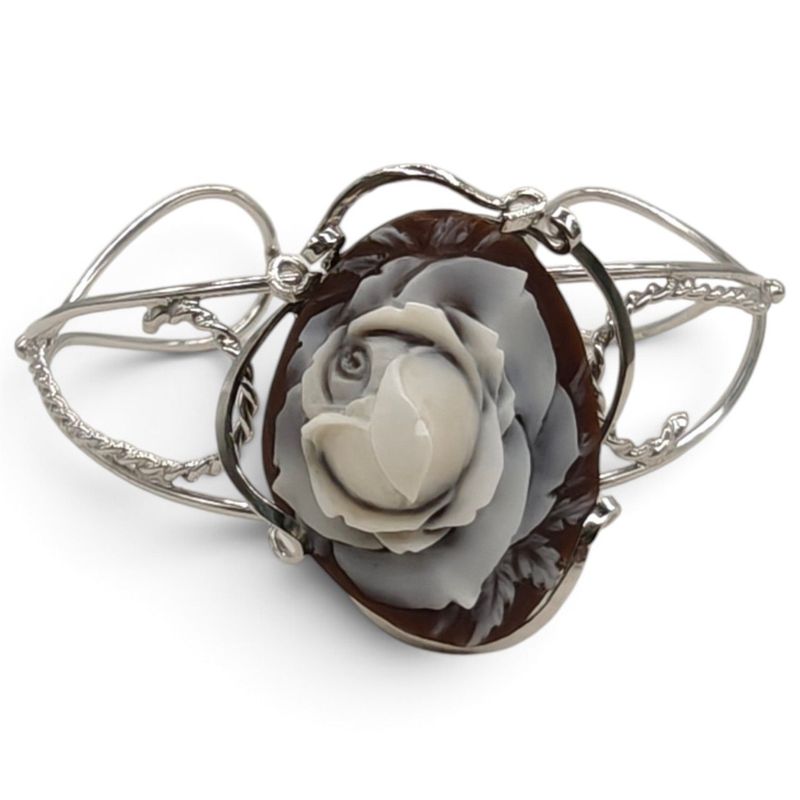 Bracciale con Cameo Floreale in Conchiglia Sardonica – Argento 925 Bracciale con Cameo Floreale in Conchiglia Sardonica – Argento 925