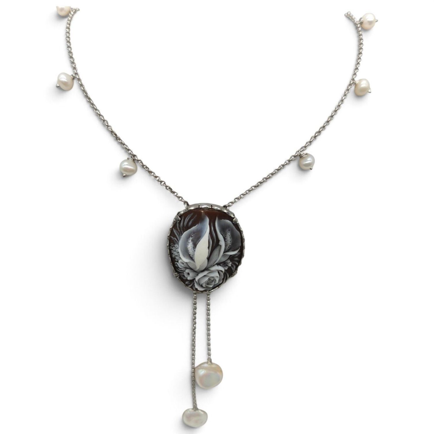Collana in Argento 925 con Cameo Sardonico, Perle di Fiume e Scaramazza