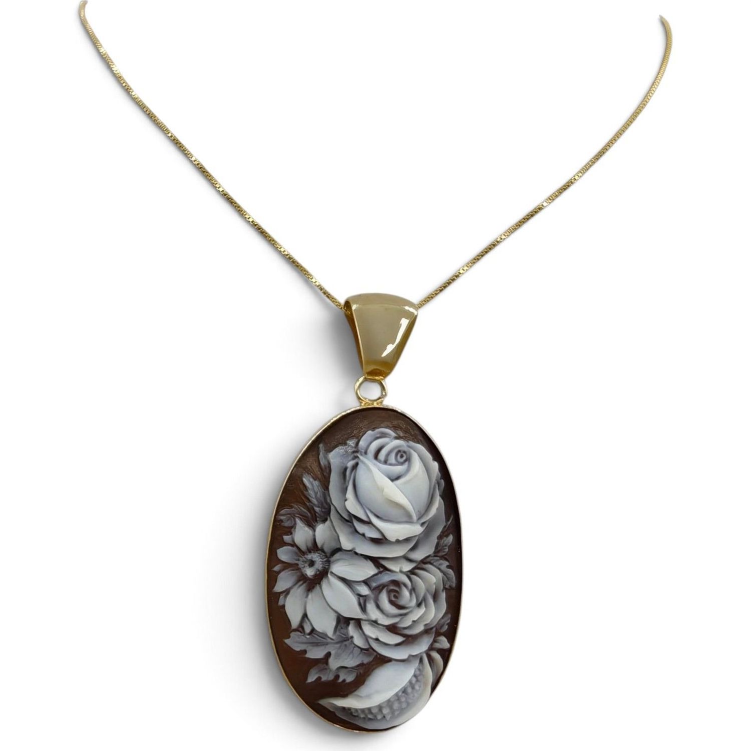 Collana in Argento 925 con Cameo Sardonico Ovale – Rose e Motivi Floreali