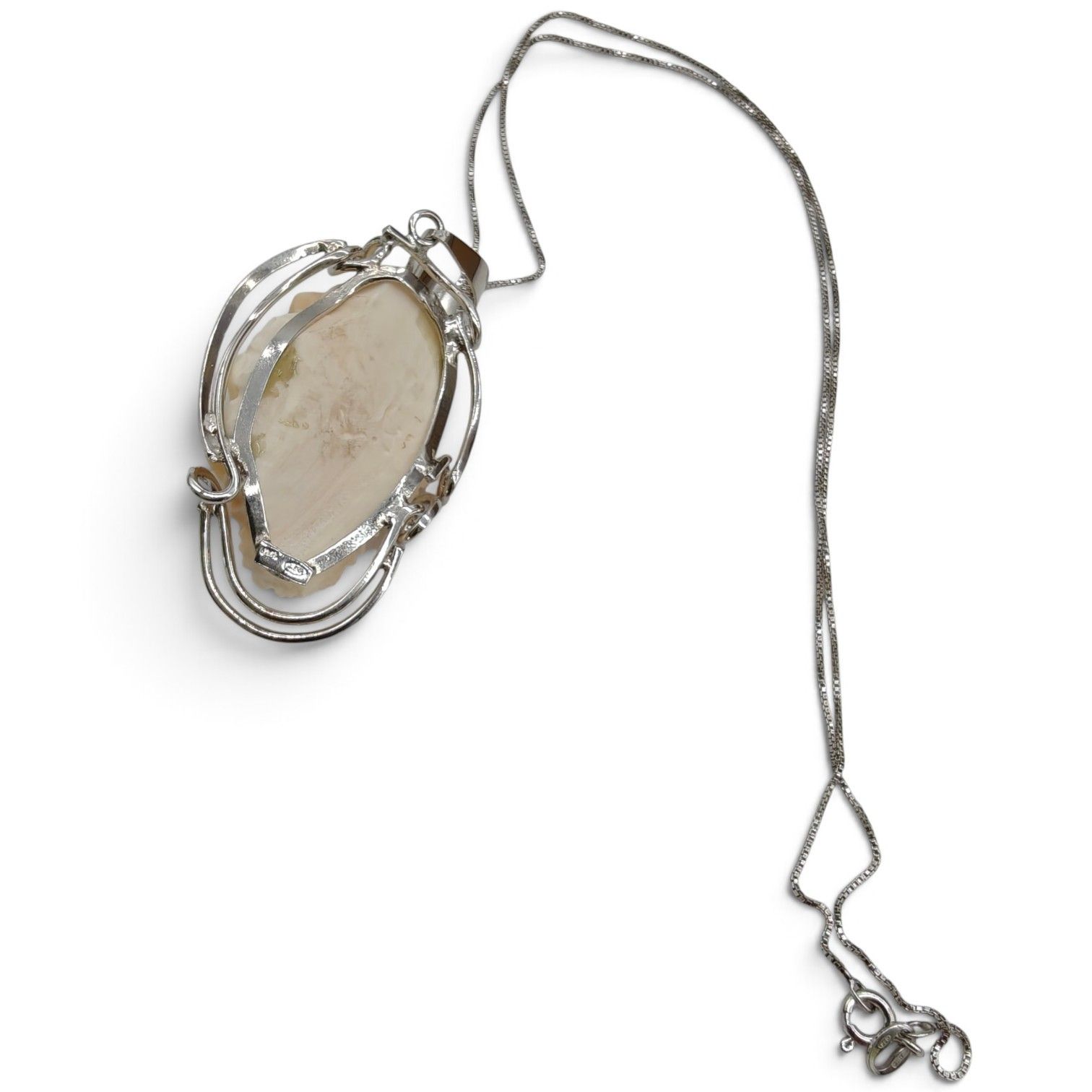 Collana in Argento Rodiato 925 con Ciondolo a Rosa