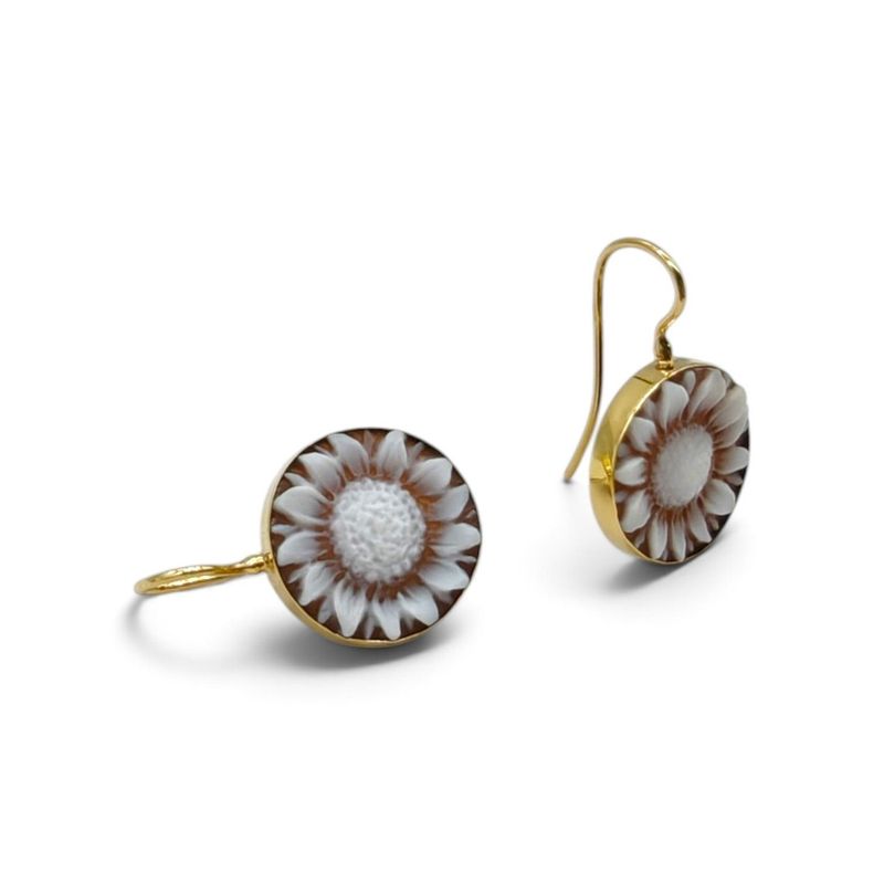 Orecchini alla Pompeiana in Argento 925 Placcati Oro con Girasole – 16 mm Orecchini alla Pompeiana in Argento 925 Placcati Oro con Girasole – 16 mm