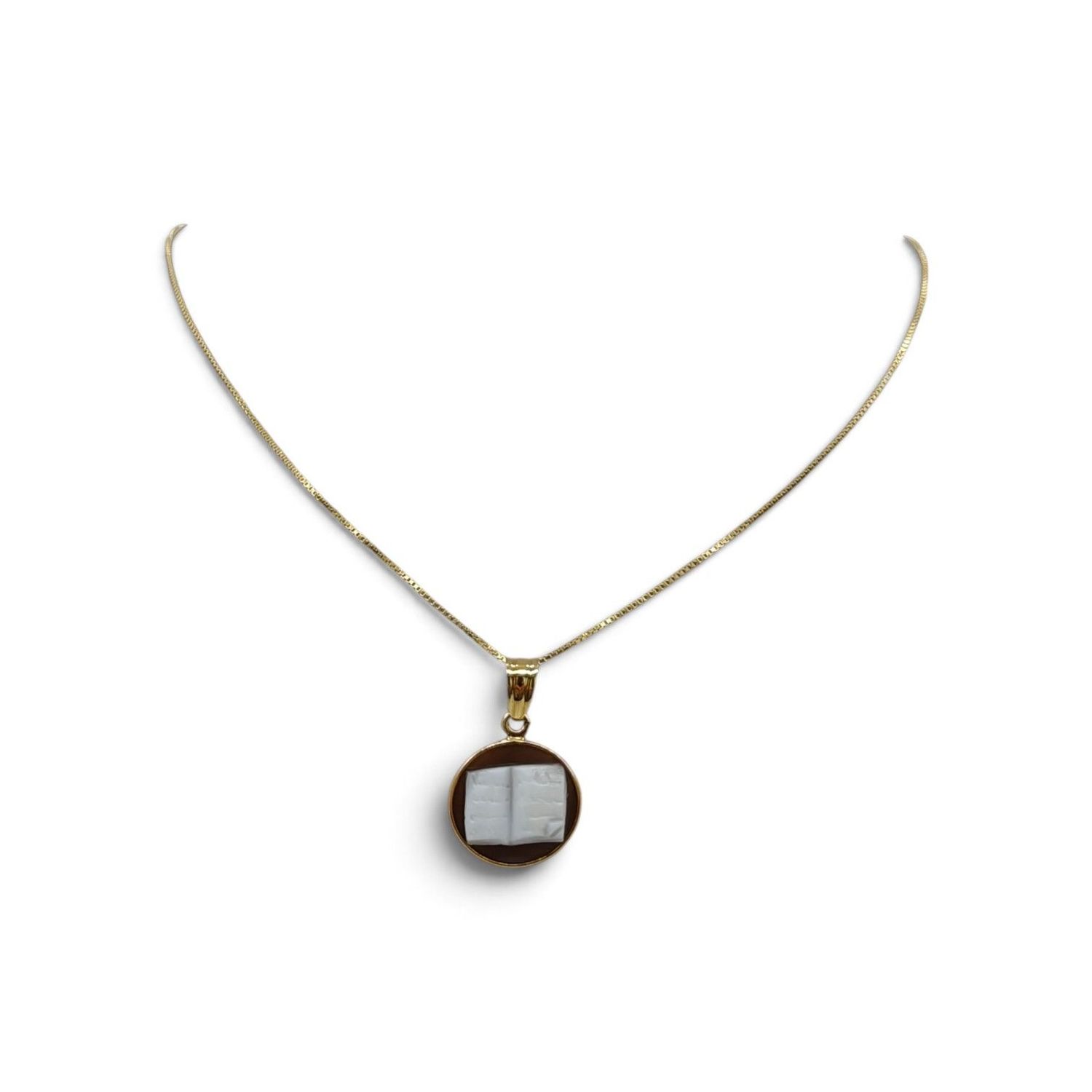 Collana in Argento 925 Placcata Oro con Ciondolo Libro – 15 mm