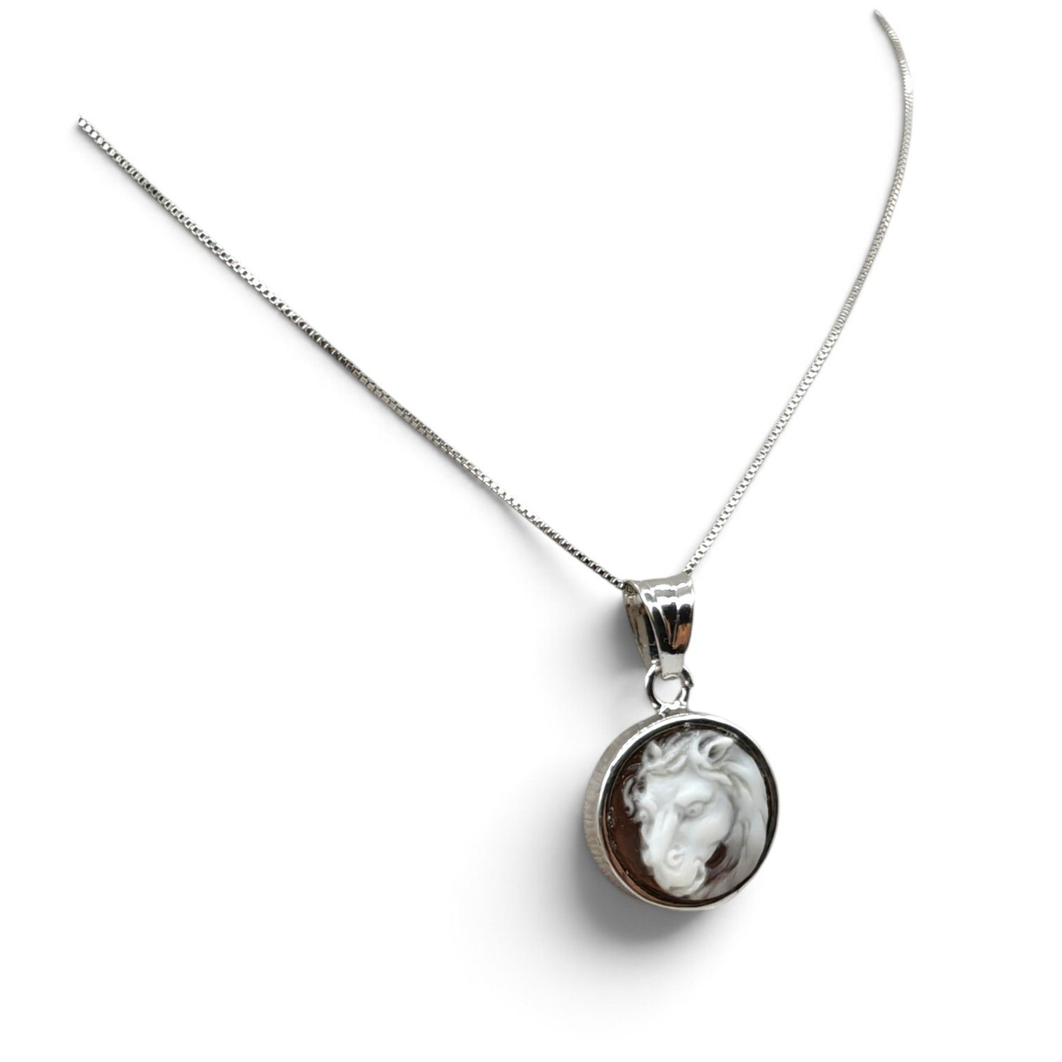 Collana in Argento 925 Rodiato con Charm Cavallo – 16 mm