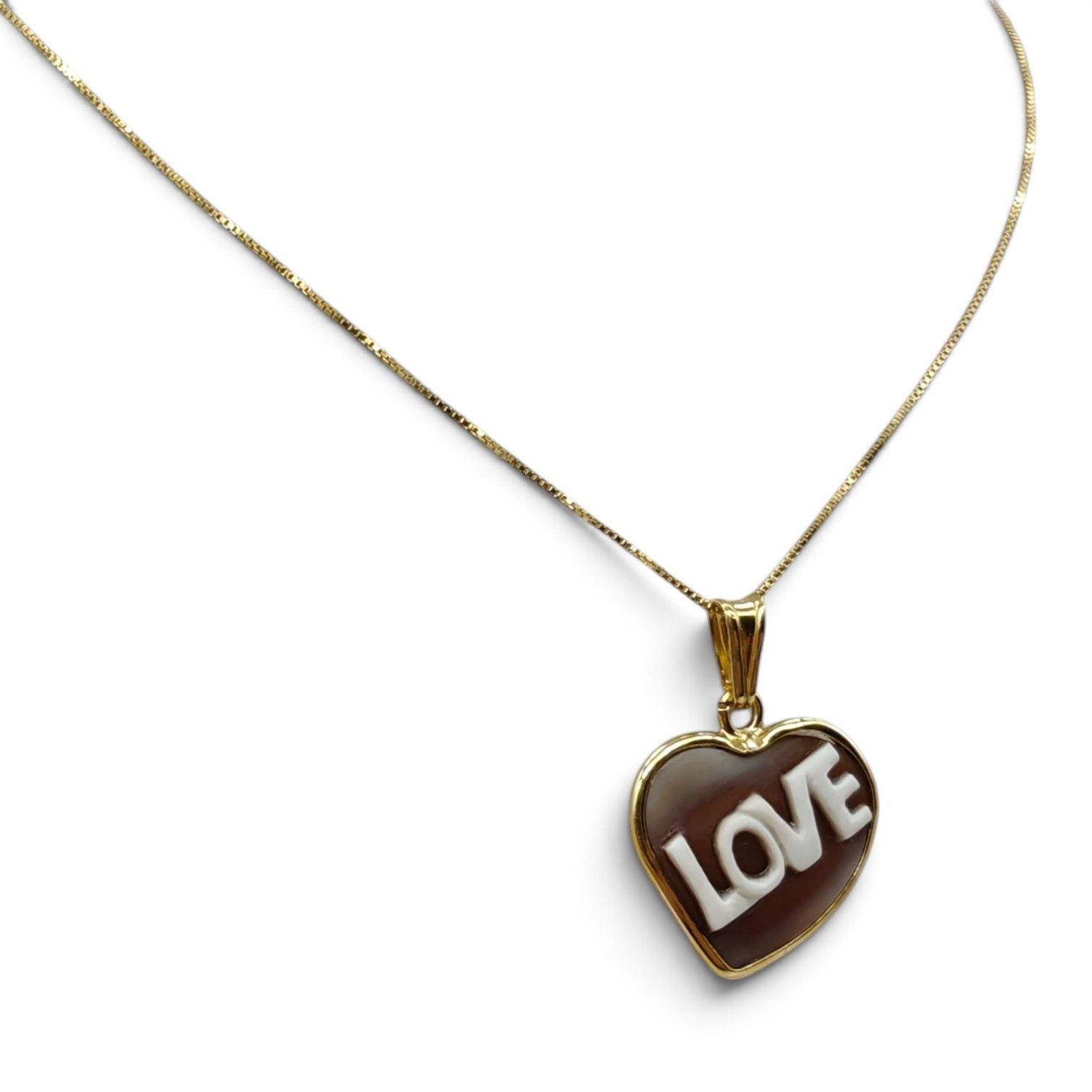 Collana in Argento 925 Placcata Oro con Ciondolo Cuore “LOVE” – 21 mm