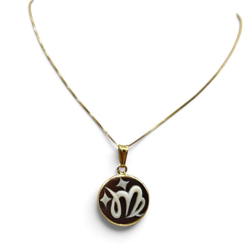 Collana in Argento 925 Placcata Oro con Ciondolo Zodiaco Vergine – 20 mm Collana in Argento 925 Placcata Oro con Ciondolo Zodiaco Vergine – 20 mm