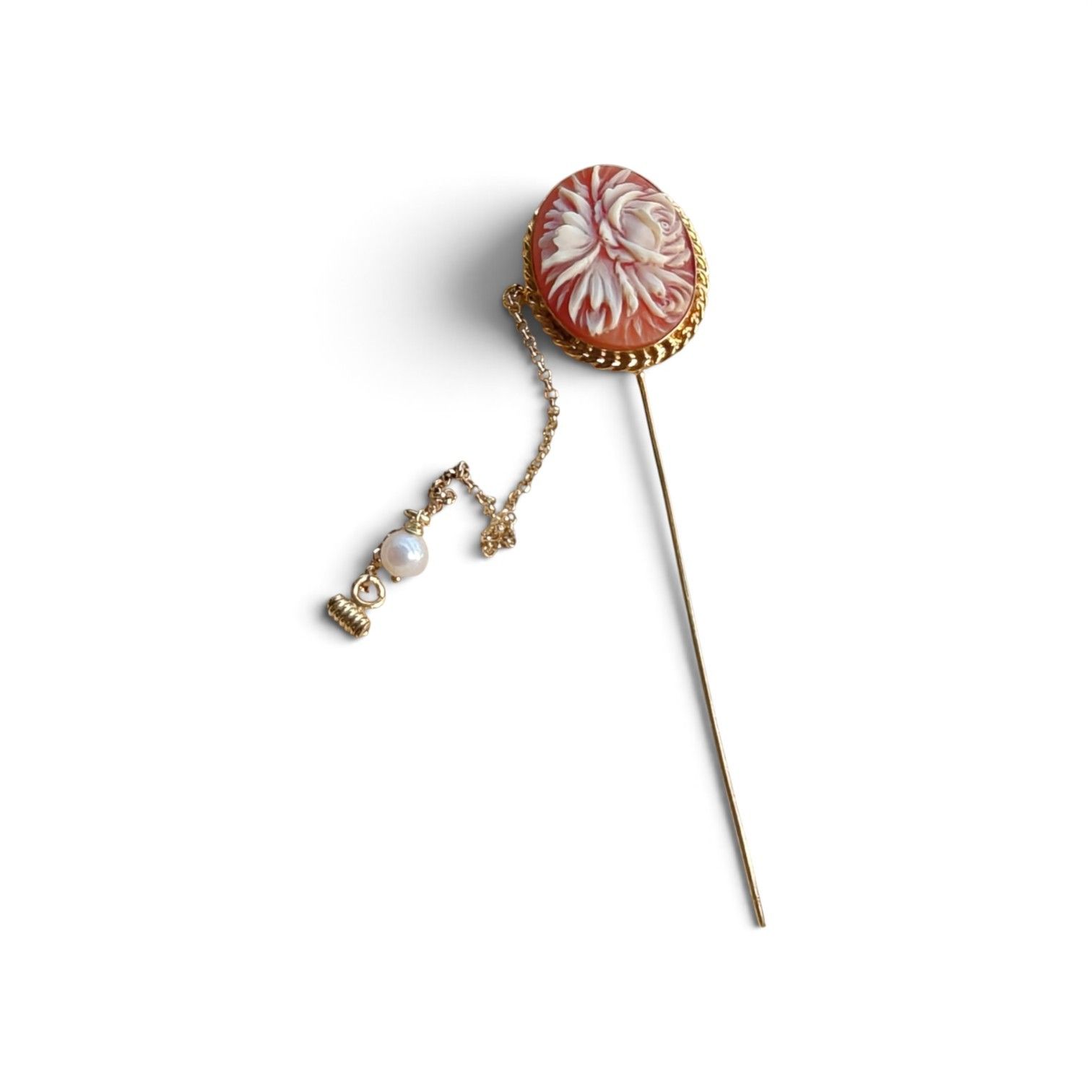 Spilla in Argento 925 Dorato con Cameo Floreale Inciso a Mano – 95 mm
