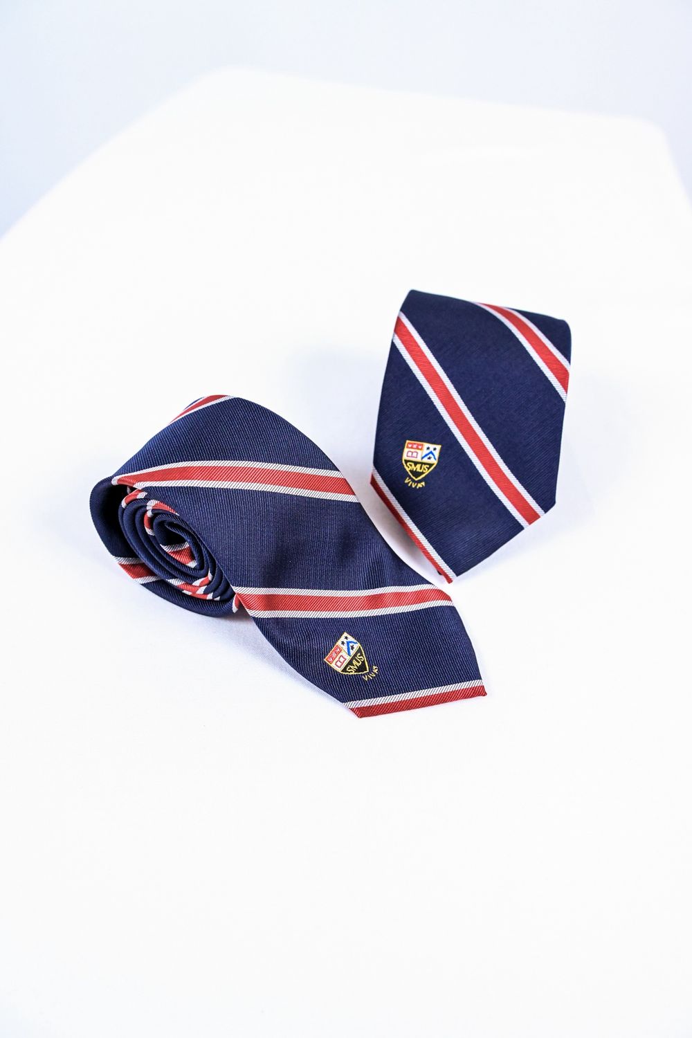 Jr. Vivat Tie