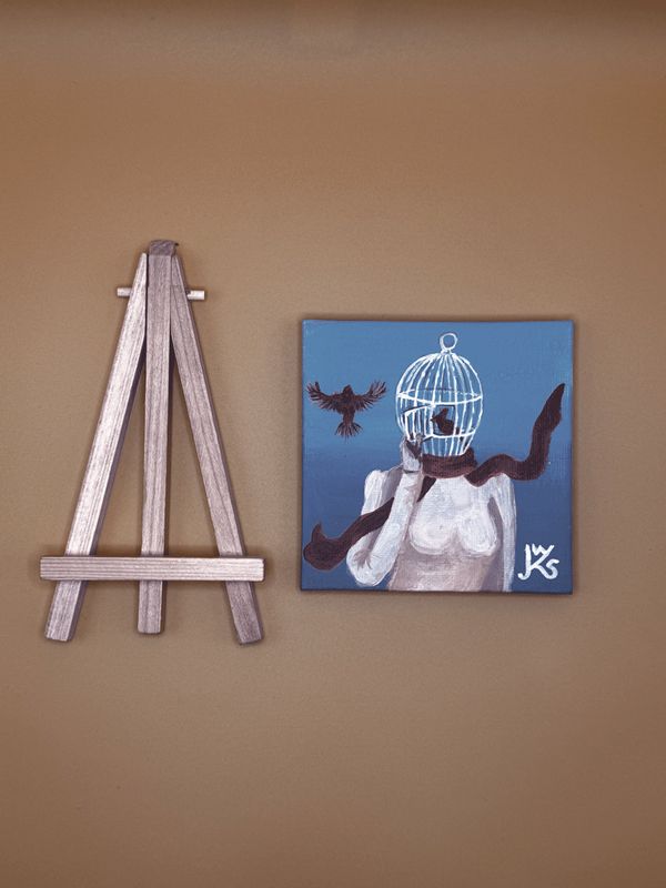 Modernes Gemälde „Ausgeflogen“ – Surreales Porträt in Blau, Weiß und Rot - handgemalt auf Minileinwand