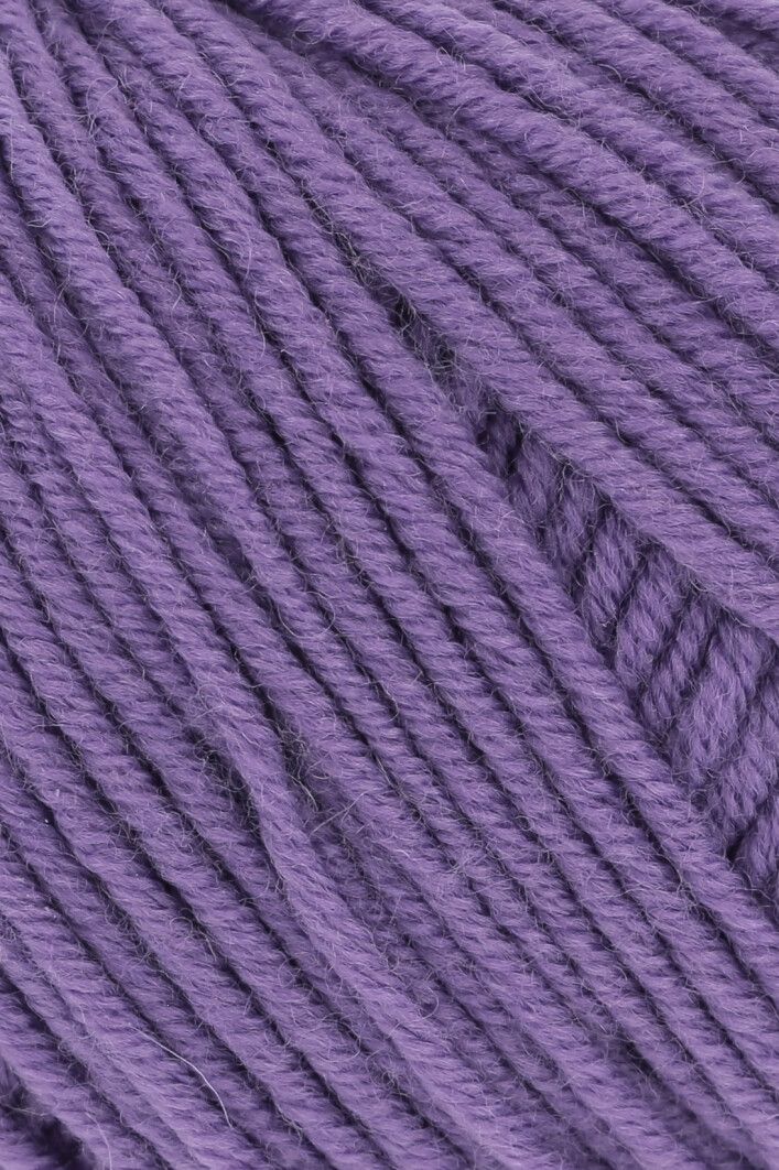 Lang Yarns Merino 120 | 0446 lila