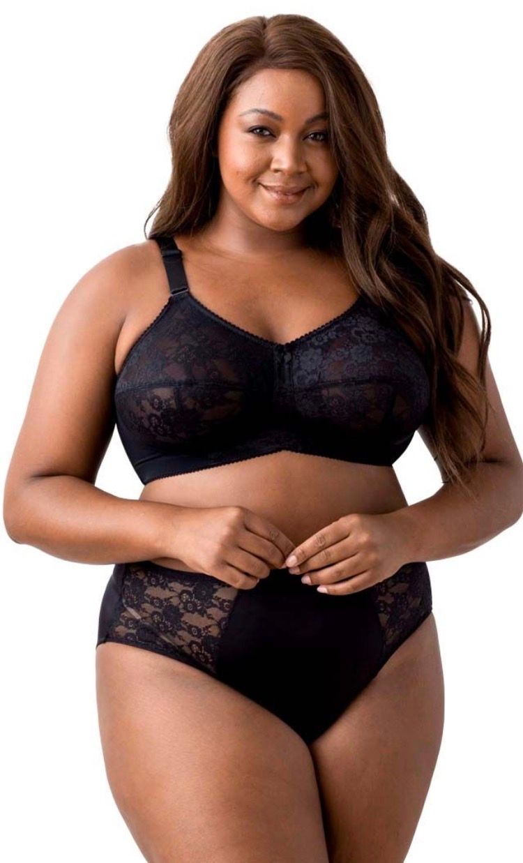 1303 Elila Lace Softcup Wirefree Bra Black