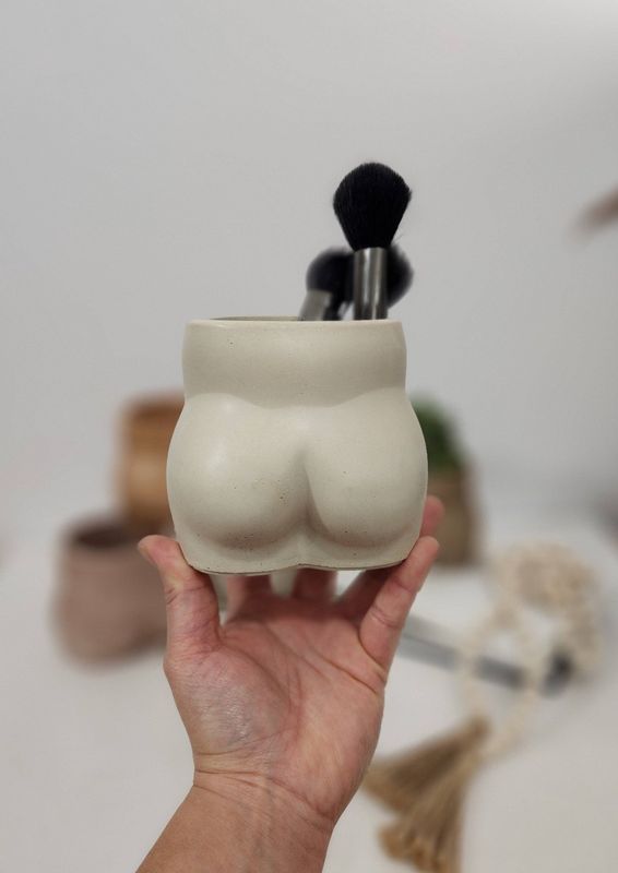 Booty Planter