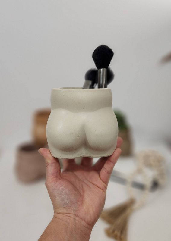 Booty Planter