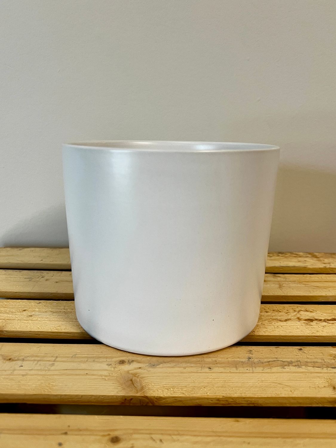Simple Ceramic Pot, Colour: White, Size: 5.5"