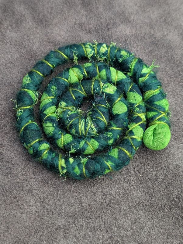 Dreadspirale handgemacht | Toxic Forest