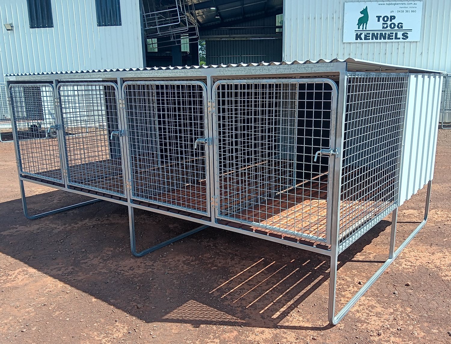 1 - 4 Bay  BASE MODEL KENNELS