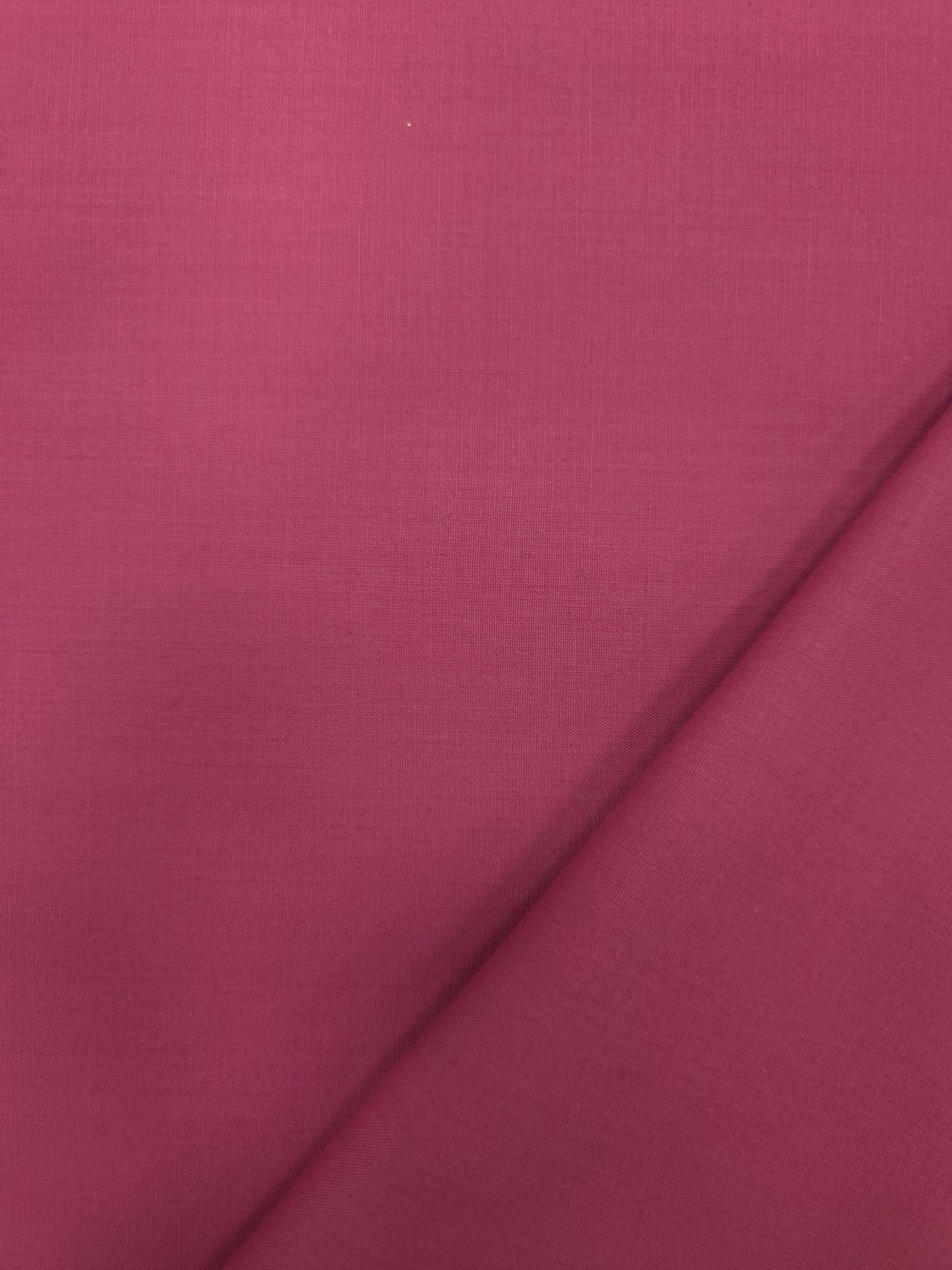 POLY/COTTON - SOLID - (58" WIDTH) - POLYCOTON, Composition: mélange polyester / coton, Couleur: Berry (Baie), Size: 58 po