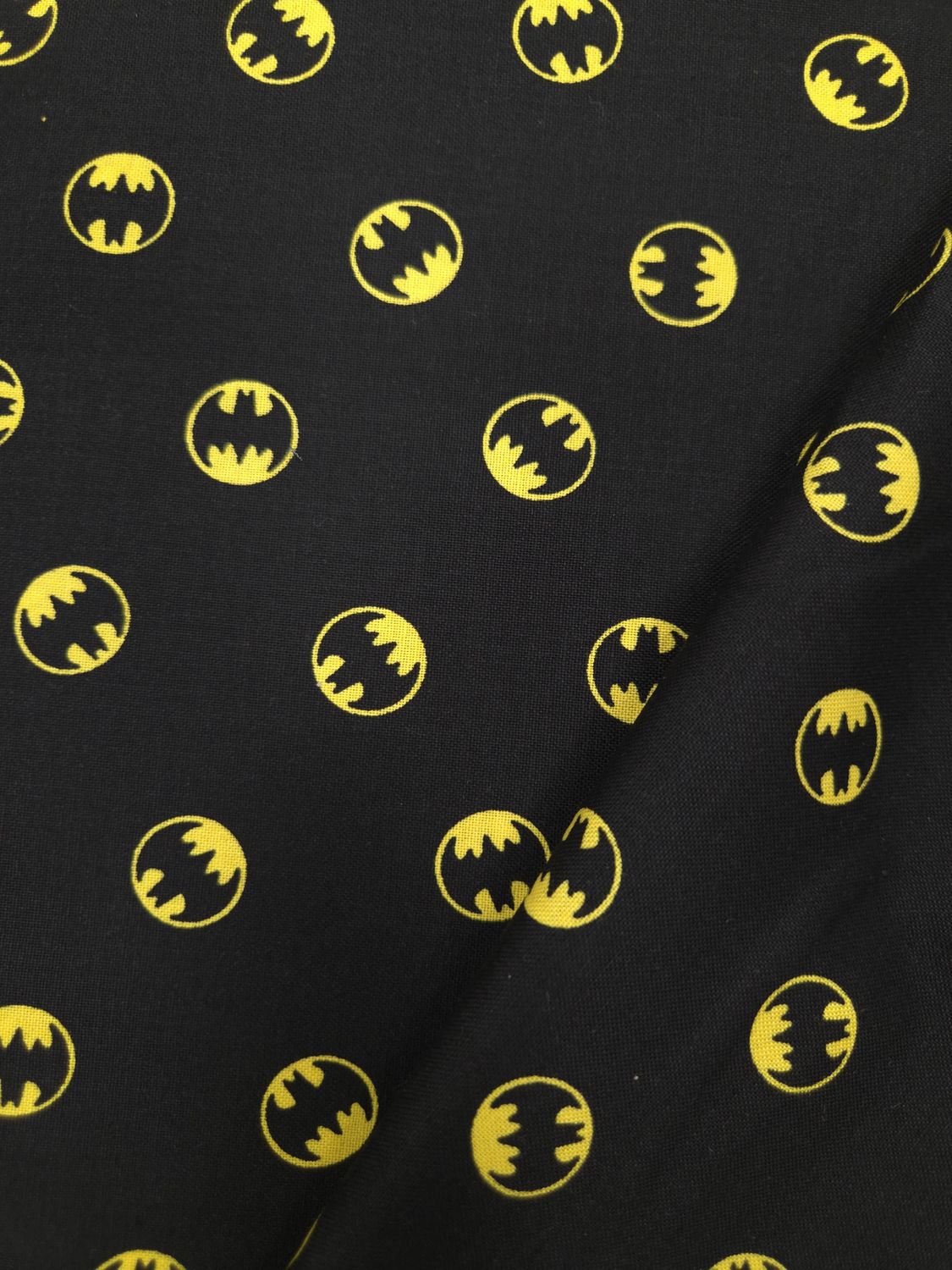 COTON - SOUS LICENCE - 44/45"), Colour: Batman logo classique, Composition: Coton