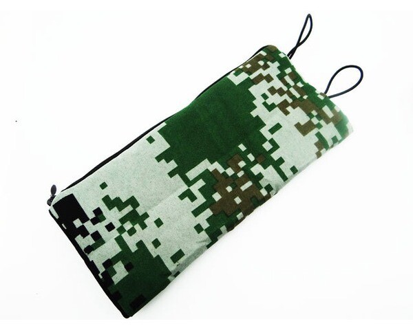 Hot Racing 1:10 Special Forces Digital Camouflage Sleeping Bag HRAACC58CJ05