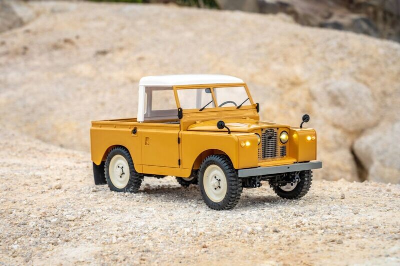 FMS 1/12 Land Rover Series II scaler RTR car kit - Yellow