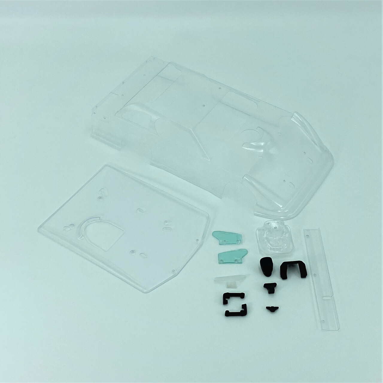 1RC Body Set, Clear, 1/18 LM 6052