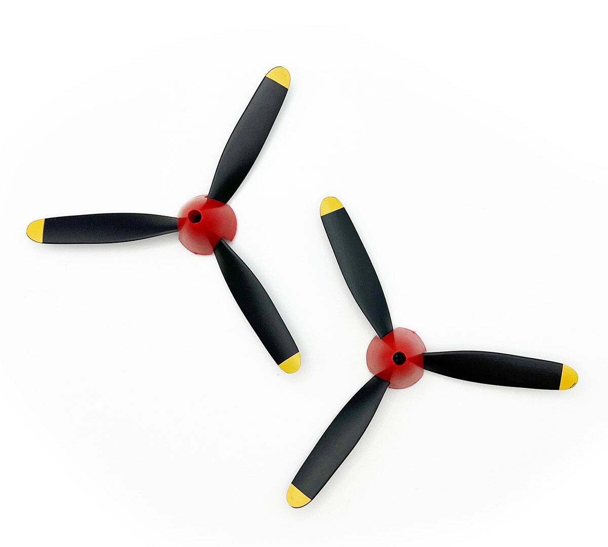 Rage R/C 3-Blade Propeller &amp; Spinner (2); P-40 RGRA1344