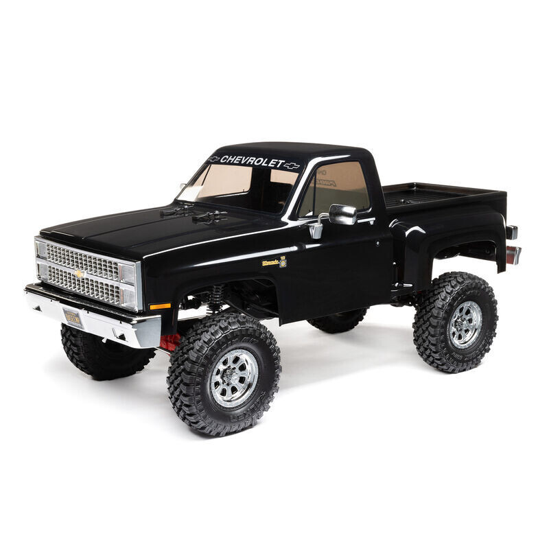 Axial SCX10 III Base Camp 1982 Chevy K10 4X4 RTR, Black AXI03030T2