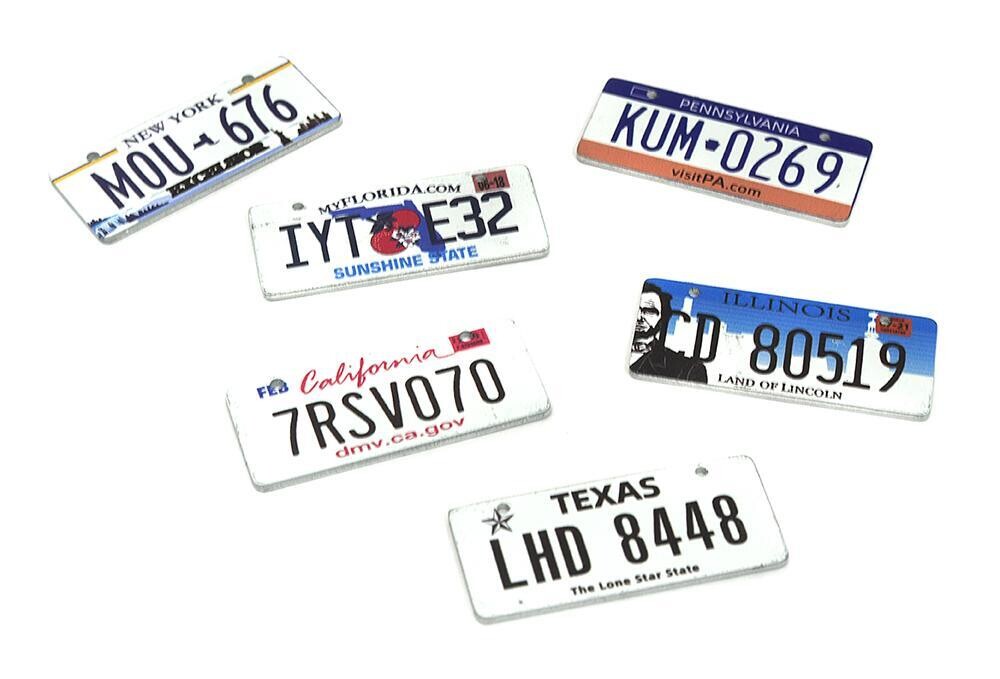 Integy Realistic Small (6) License Plate 34x15mm Size Scale Model C33360