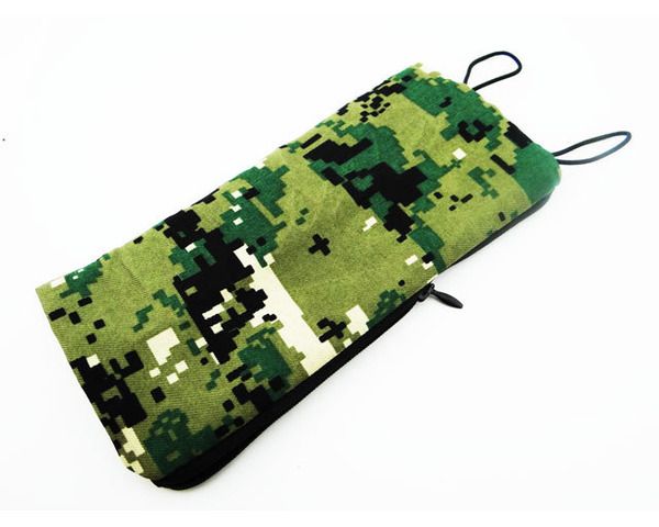 Hot Racing 1/10 Scale Special Forces Digital Camouflage Sleeping Bag  (Toy)  HRAACC58CT05